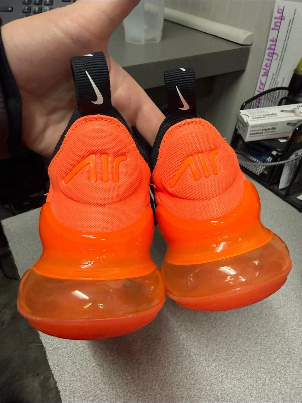 Nike Air Max 270 Running Sneakers Orange Swoosh Classic Logo Trainers